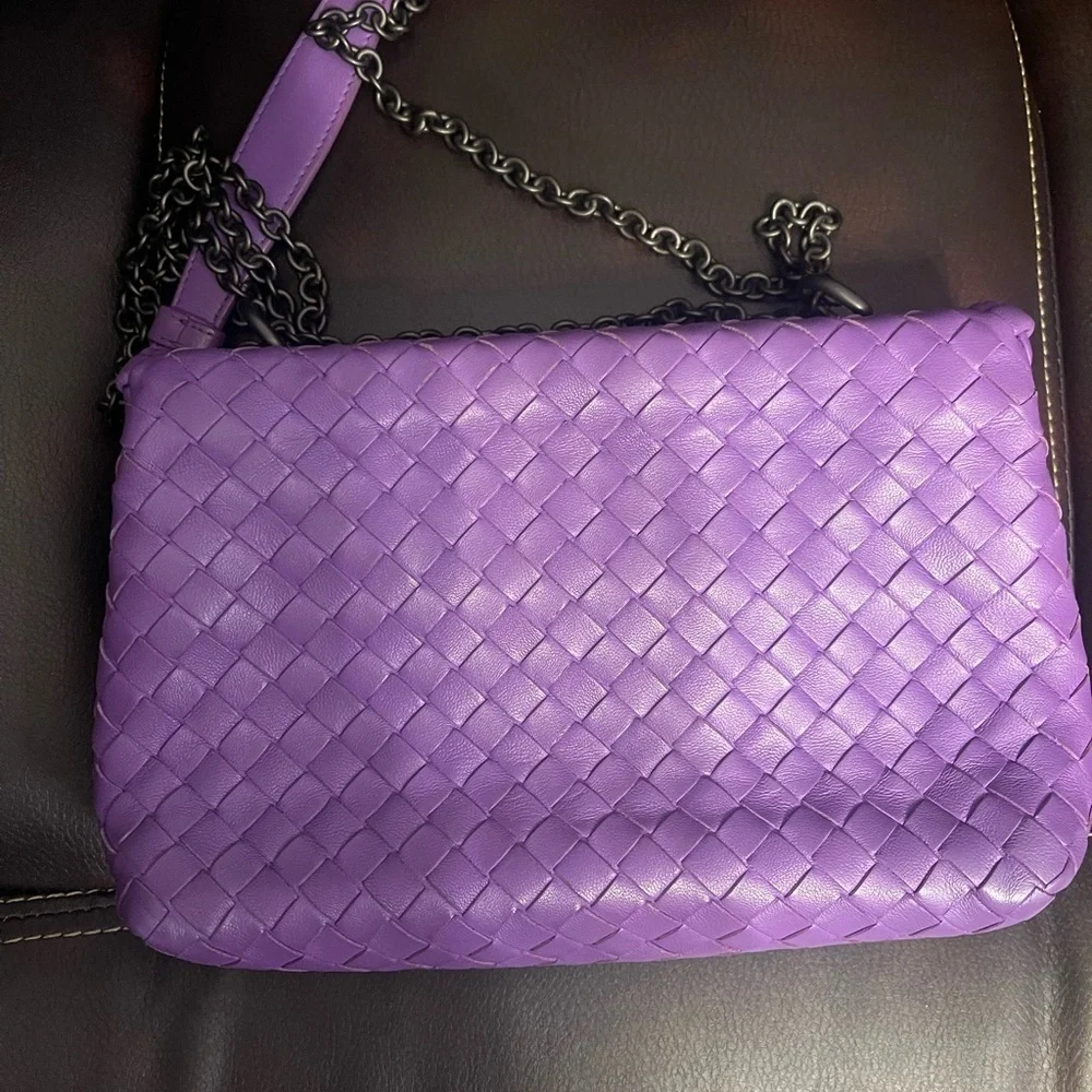 Bottega Veneta chic purple